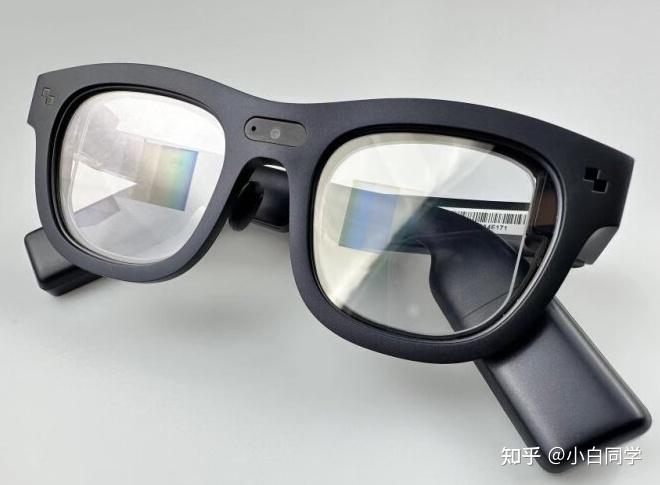 雷鸟X2智能AR眼镜两周深度体验 虚实交融的惊艳与尚待打磨的细节